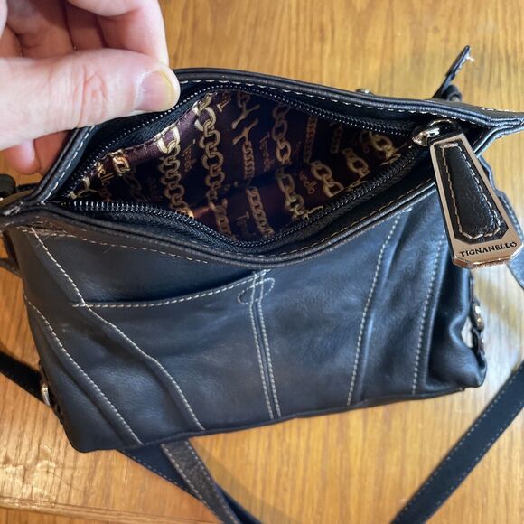 Tignanello Black Shoulder Bag Purse Tumbled Leather - Picture 4 of 12